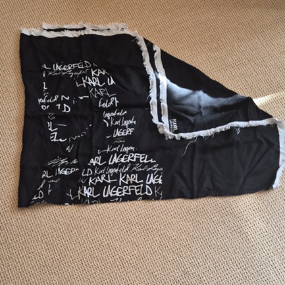Karl Lagerfeld Asymmetrical Black and White Scarf